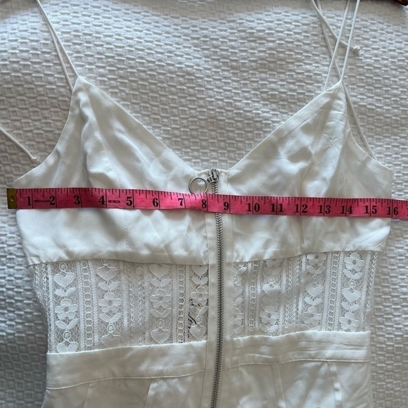 FOR LOVE & LEMONS LOVEBIRD LACE MIDI DRESS - Picture 10 of 16